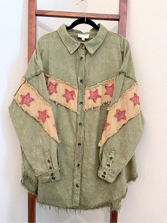 Oli & Hali Tops - Oli & Hali Olive Green Button-Down Shirt with Red Star Trim